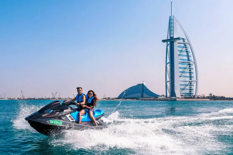 Top Reasons to Rent and Ride a Jet Ski